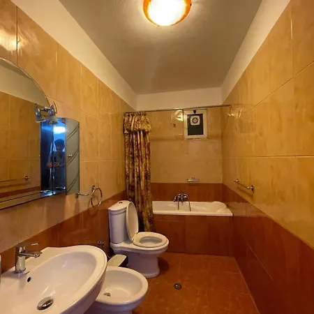 Pensjonat Neo Tirana